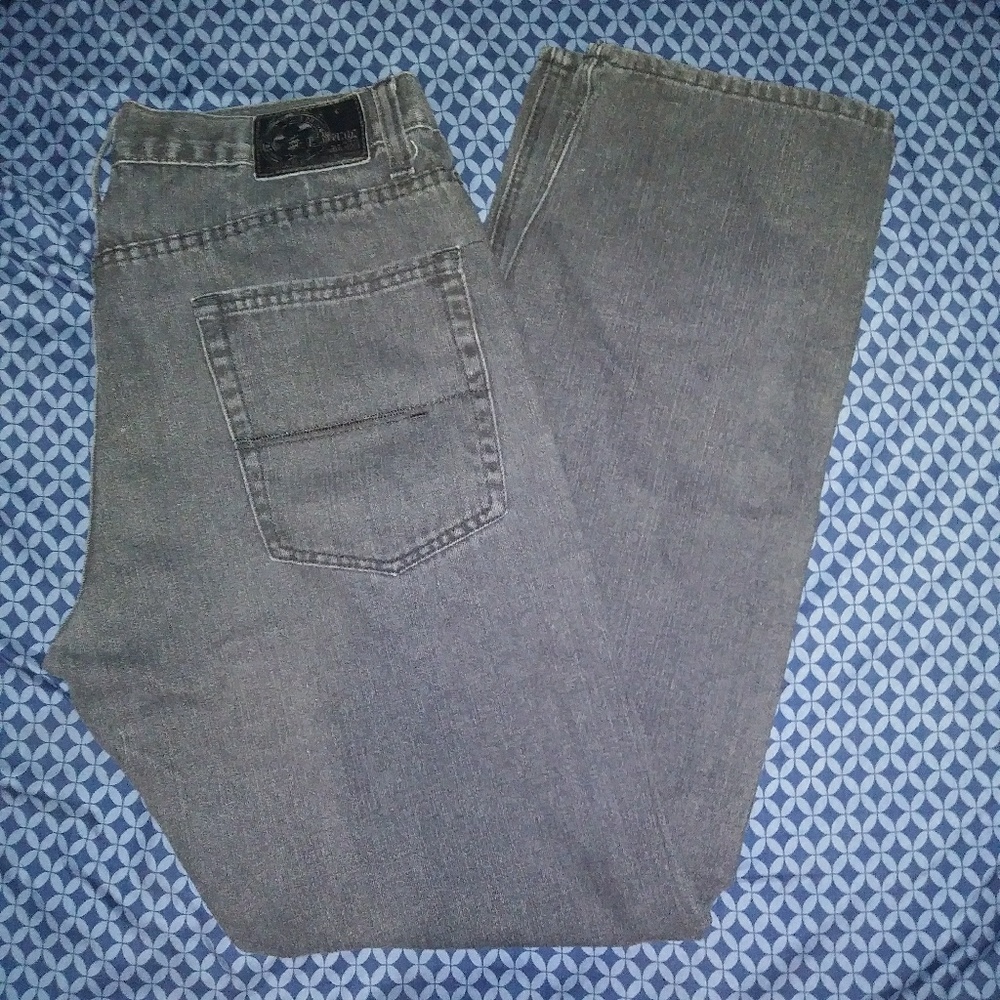 Hollywood Jeans Slim Straight Size 32x32 Jeans!